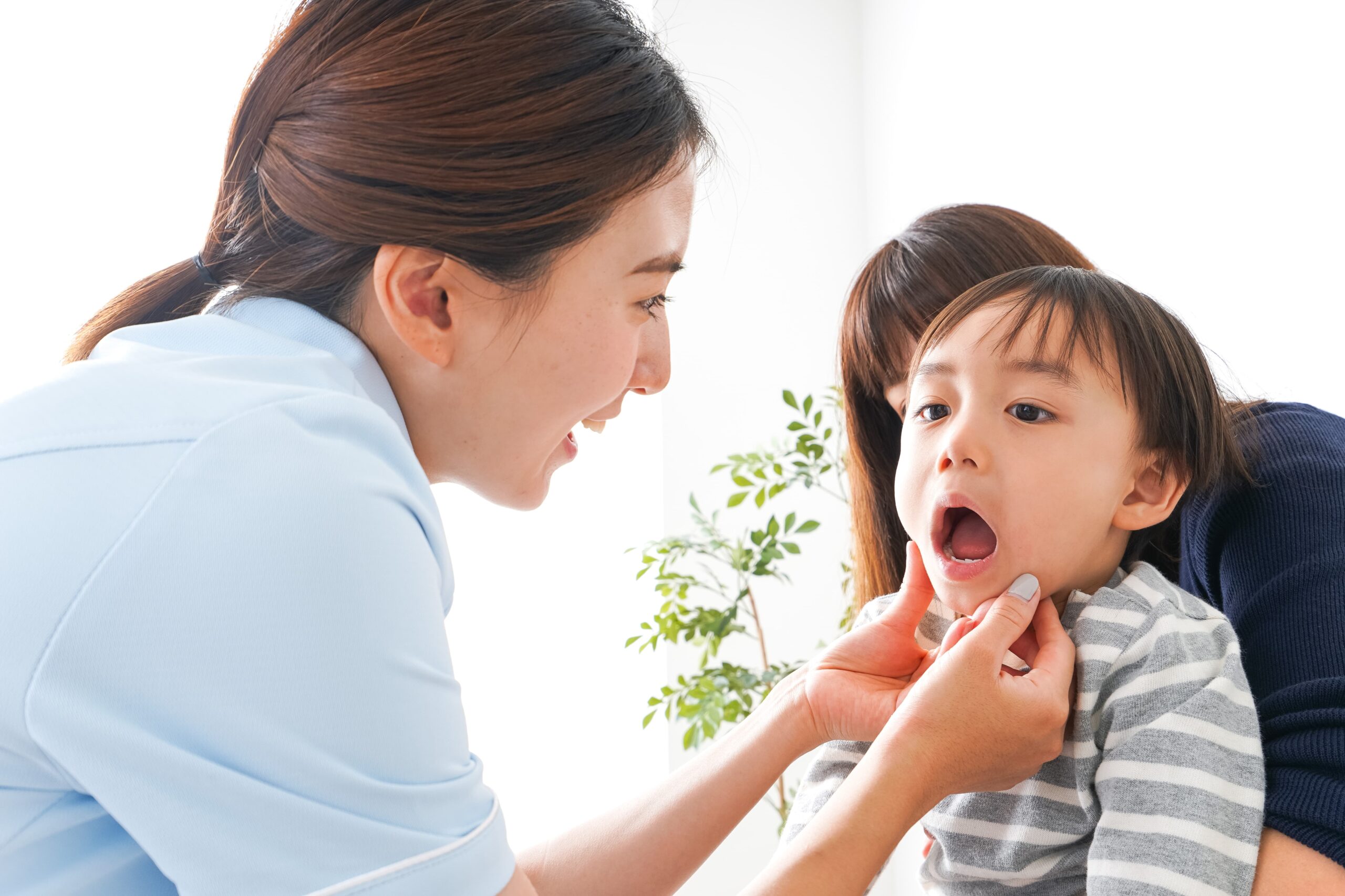 カウンセリング・検査をしている子ども