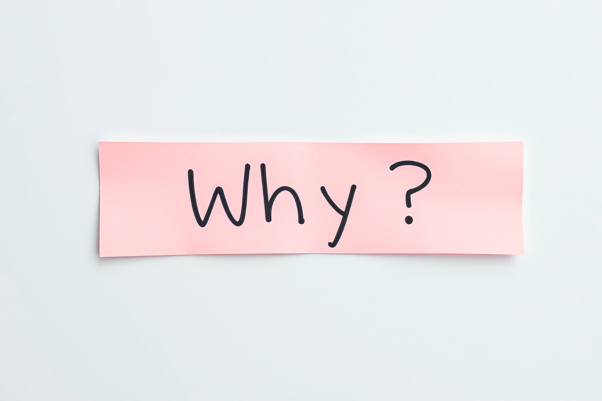 セラミックが取れる原因を考えるイメージ